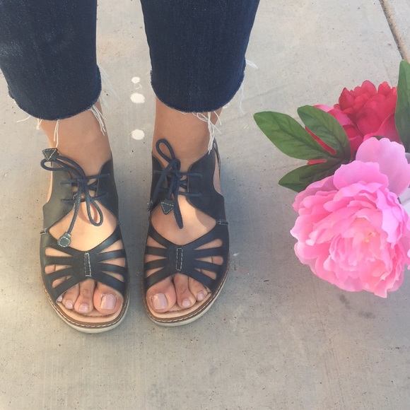 indre platform boot marc fisher ltd